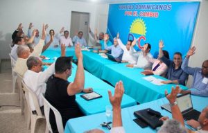 DxC culpa PLD de atentar contra democracia con afanes reeleccionistas