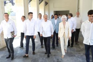 Danilo Medina asiste a inauguración de Hotel Lopesan Costa Bávaro