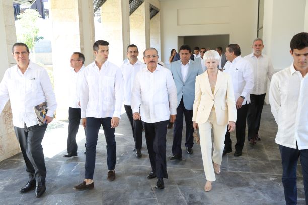 Danilo Medina asiste a inauguración de Hotel Lopesan Costa Bávaro imagen