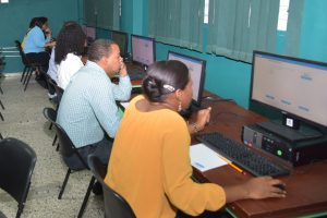 Minerd desarrolla Concurso de Oposición Docente con éxito