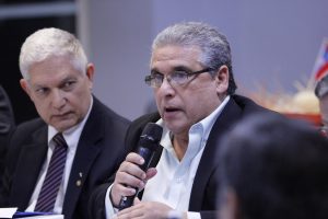 Liga Beisbol de Puerto Rico avanza montaje Serie del Caribe