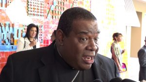 Obispo auxiliar de SD espera diálogo entre Danilo Medina y Leonel Fernández