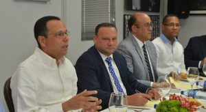 Hay problemas con la construcción de cien escuelas; someterán ingenieros