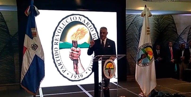 Miguel Vargas expresa apoyo a eventual reforma constitucional para reelección imagen