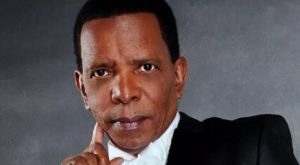 Hallan muerto en su residencia de SD al cantante Víctor Wail Hallan muerto en su residencia de SD al cantante Víctor Wail