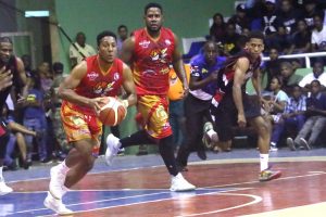 Quisqueya coloca 3-0 serie final basquet superior de La Romana