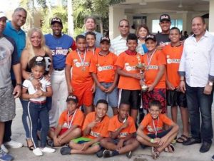 Los Prados campeón torneo de béisbol del Distrito Nacional
