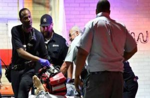 Un muerto y 11 heridos por tiroteo masivo en Brooklyn