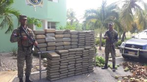 VICENTE NOBLE: Descubren en una camioneta 700 libras de marihuana