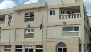 SDE: Ministerio Público obtiene medidas de coerción contra abogado por estafa