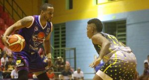 San Sebastián y La Cancha dominan basquet de Moca