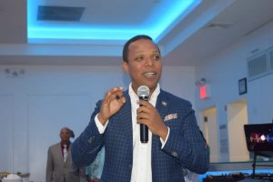 País Posible pide rebaja pasaportes y servicios consulares dominicanos