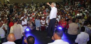 NAGUA: Luis Abinader promete reorientar la inversión pública NAGUA: Luis Abinader promete reorientar la inversión pública