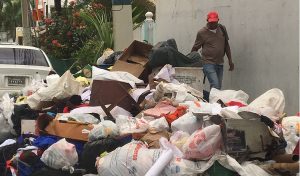 Muestra deficiencias el servicio de recogida basura en Santo Domingo Muestra deficiencias el servicio de recogida basura en Santo Domingo