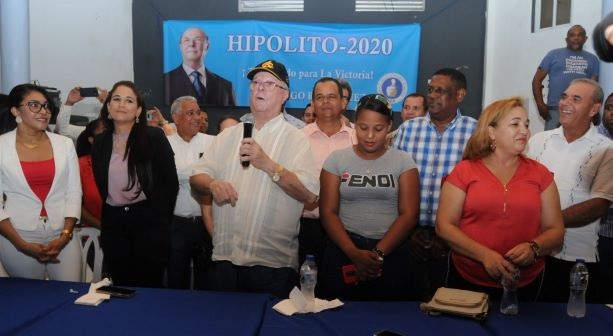 Hipólito promete subsidiar a los productores de la Línea Noroeste imagen