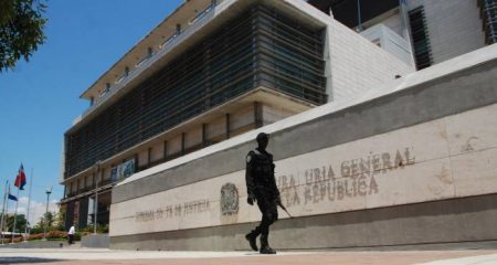 Piden año prisión para acusados extorsionar residentes en EEUU Piden año prisión para acusados extorsionar residentes en EEUU