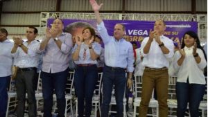 Reinaldo Pared recibe respaldo de dirigentes PLD en el Cibao Central
