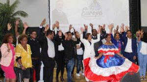 HOLANDA: PRD juramenta destacados miembros de la comunidad