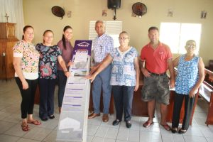 JARABACOA: Capilla Cristo Rey recibe carpa