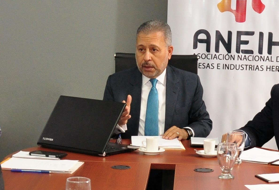 Industriales de Herrera llaman atención sobre advertencias FMI imagen