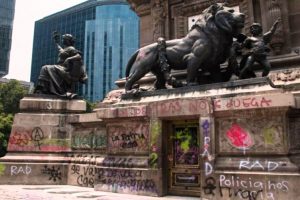 Aclaran cierre El Ángel en México es por restauración no por grafitis