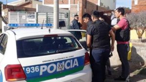 ARGENTINA: Encapuchados hieren joven dominicano de cinco balazos