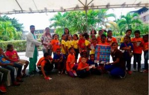 Alcaldía de Los Alcarrizos dona útiles escolares a más de 3,500 estudiantes