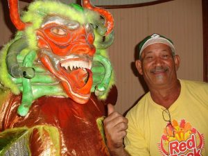 BONAO: Muere Frank Terry, pionero del Carnaval Popular BONAO: Muere Frank Terry, pionero del Carnaval Popular