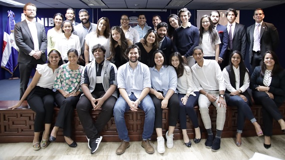 Banesco presenta los ganadores del concurso “Innova con Banesco” imagen