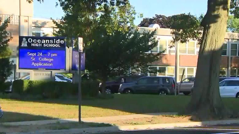 Estudiante de 18 años mata otro de 16 de varias puñaladas imagen