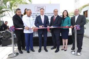 Procurador entrega remodelada Dirección Regional Norte del INACIF