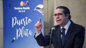 NUEVA YORK: Ministro dominicano de turismo promueve seguridad RD