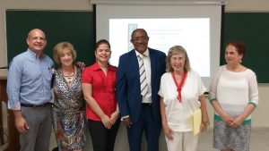 Dos desafiantes y vibrantes poetas españolas en la Semana de la Poesía