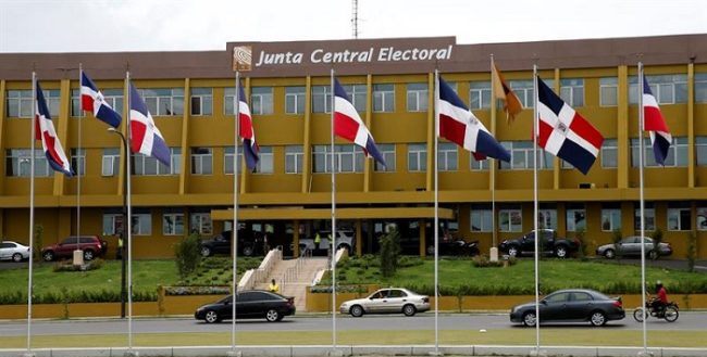 DIGEPRES deposita 3 mil millones de pesos JCE para comicios municipales imagen