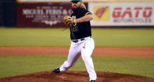 Lanzador Matt Pobereyko regresará con las Estrellas Orientales