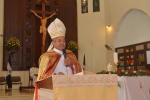 PUERTO PLATA: Obispo clama por cese violencia y medio ambiente