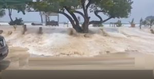 Oleaje anormal afectó playa del este de la República Dominicana