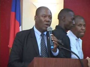 Califican de victoria ratificación del nuevo primer ministro haitiano