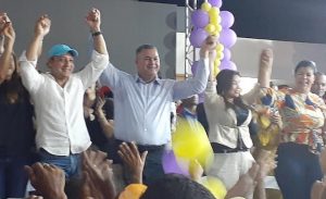 Proclaman precandidatura de Juan Pérez a director distrito Hato del Yaque Proclaman precandidatura de Juan Pérez a director distrito Hato del Yaque