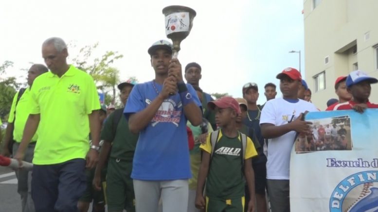 Realizan recorrido antorcha Juegos Deportivos Los Mina imagen