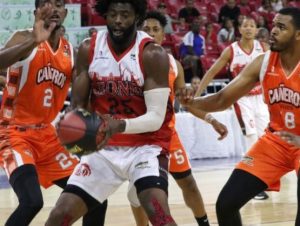 Cañeros del Este apabullan Leones en la LNB Banreservas