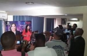 Maritza Hernández: las encuestas no reflejan la realidad ni anhelo votantes Maritza Hernández: las encuestas no reflejan la realidad ni anhelo votantes