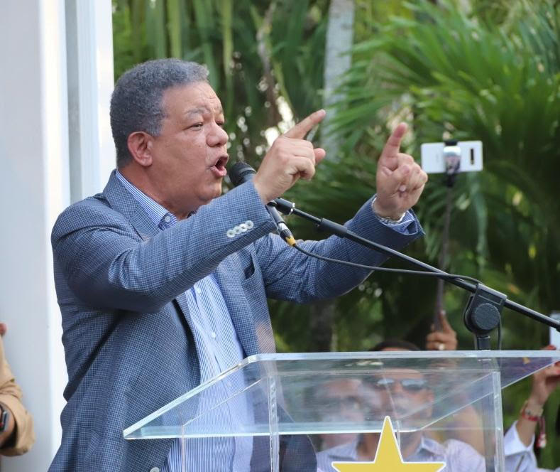 Leonel dice ganará primarias del PLD con “la fuerza del pueblo” imagen