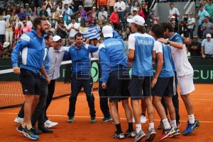 Uruguay supera RD y pasa a liguilla Copa Davis de Tenis
