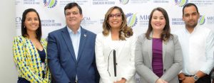 LA VEGA: MICM y Fundación Francina motivan empresarios y emprendedores