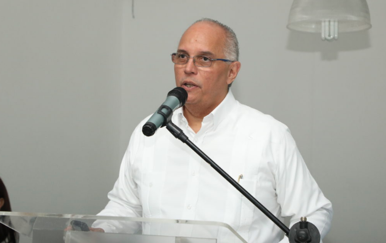 Comisión Nacional de Energía ve preocupante falta de fuel oil en RD imagen