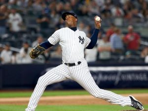 Aroldis Chapman gana premio Relevista del Año en LA de GL