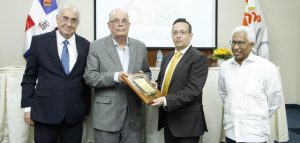 Archivo General naugura la VI Feria del Libro de Historia Dominicana