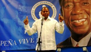 Aspirante a diputado llama a cuidar a Luís Abinader