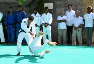 Fedojudo siembra árboles en el Día Mundial del Judo